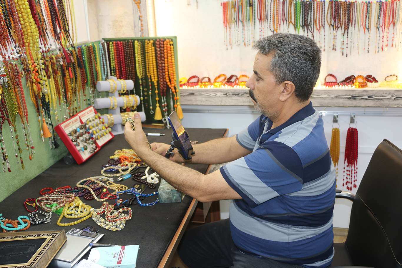 Merakla başladığı işte usta oldu